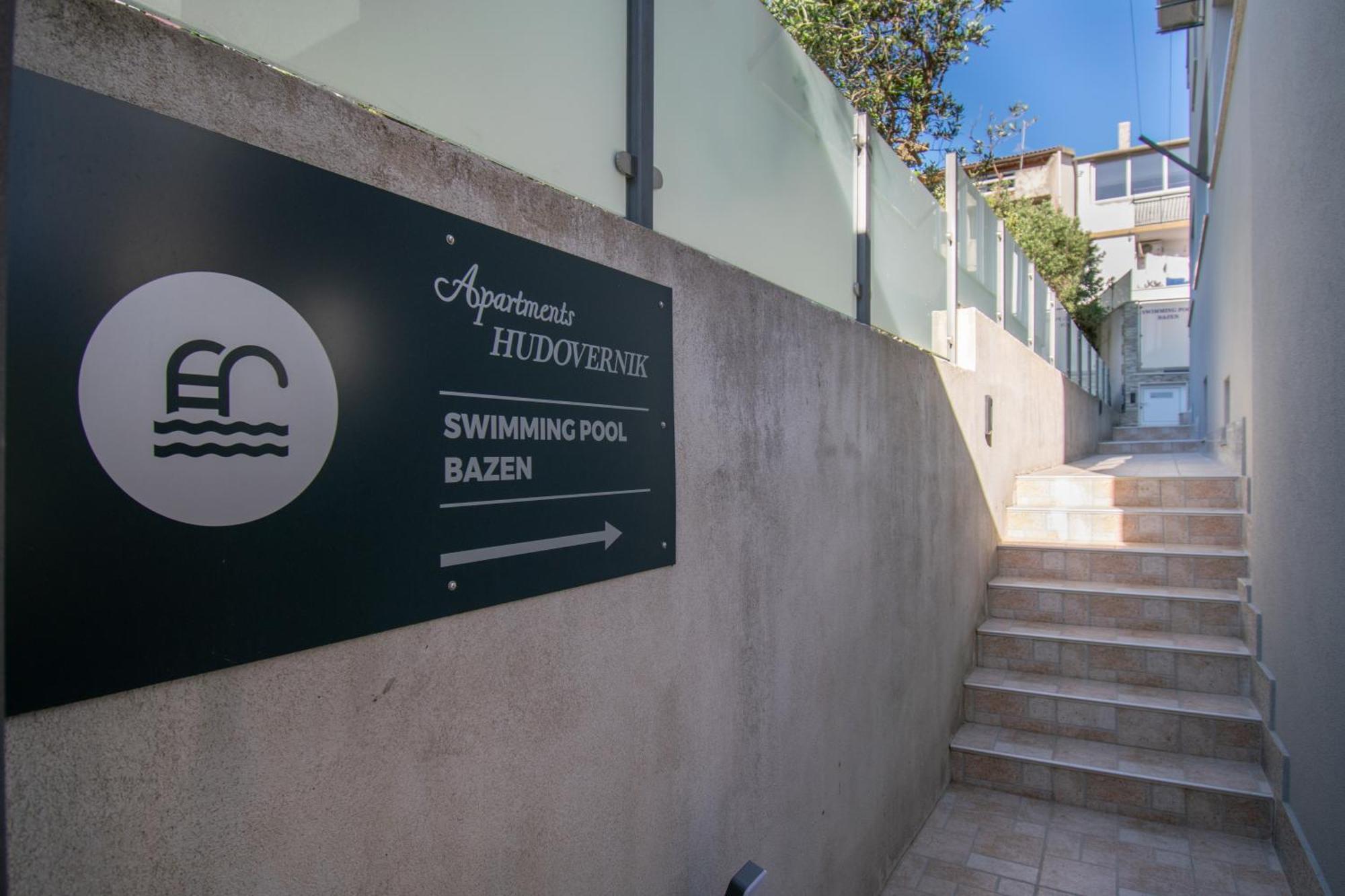 Apartments Hudovernik Baška Voda Buitenkant foto